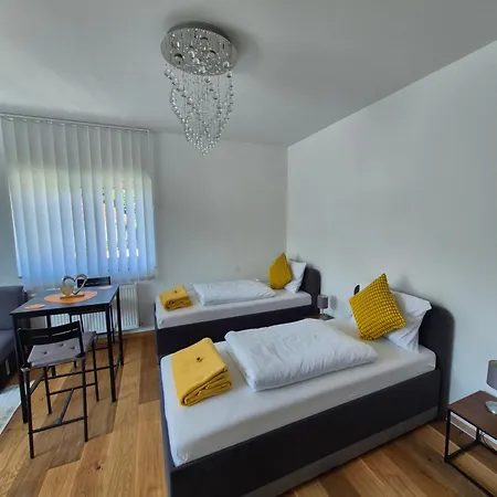 Neubauwohnung Mit 80 M2 Terrasse, 8 Minuten Von Entfernt 林茨