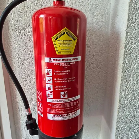 Neubauwohnung Mit 80 M2 Terrasse, 8 Minuten Von Entfernt Διαμέρισμα