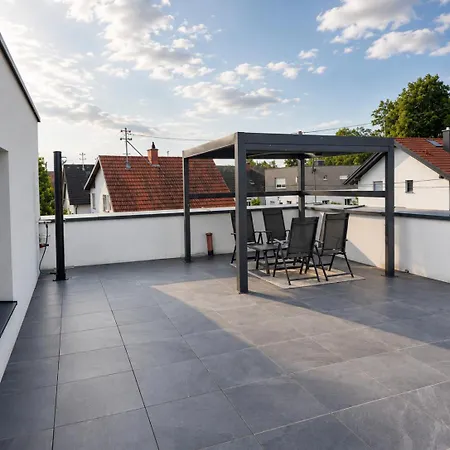 Neubauwohnung Mit 80 M2 Terrasse, 8 Minuten Von Entfernt * 林茨