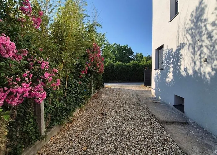 Neubauwohnung Mit 80 M2 Terrasse, 8 Minuten Von Entfernt Daire Linz