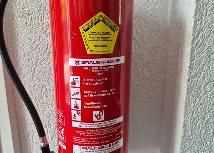 Neubauwohnung Mit 80 M2 Terrasse, 8 Minuten Von Entfernt Daire