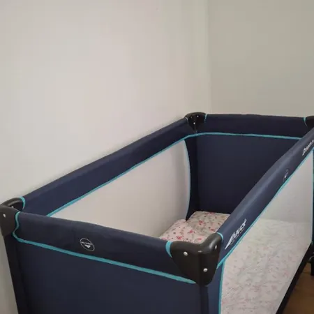 Apartment Neubauwohnung Mit 80 M2 Terrasse, 8 Minuten Von Entfernt