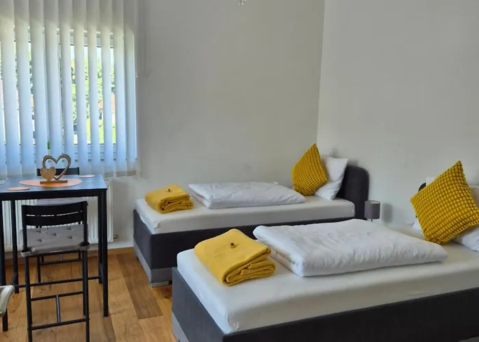 Διαμέρισμα Neubauwohnung Mit 80 M2 Terrasse, 8 Minuten Von Entfernt